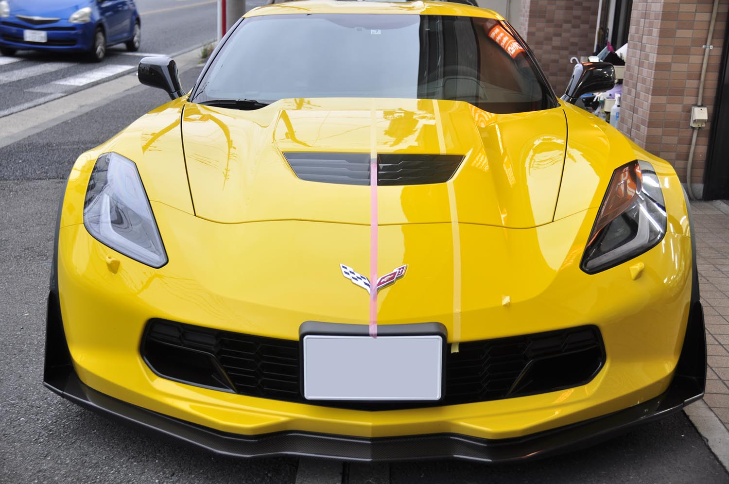 シボレー コルベットC7 Z06 ストライプライン施工（ライトレッド×マットブラック） | カーラッピングなら のらいも工房